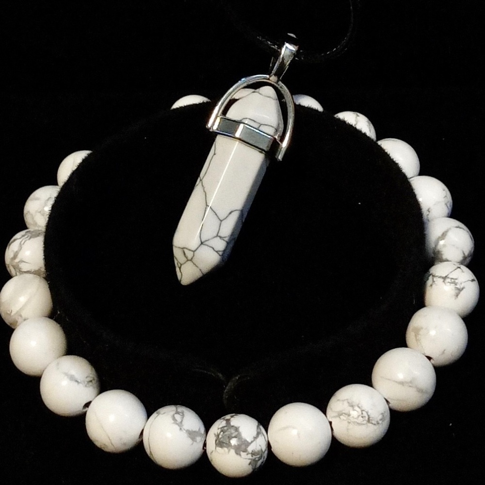 White Howlite Natural Handmade Stone Bracelet Set